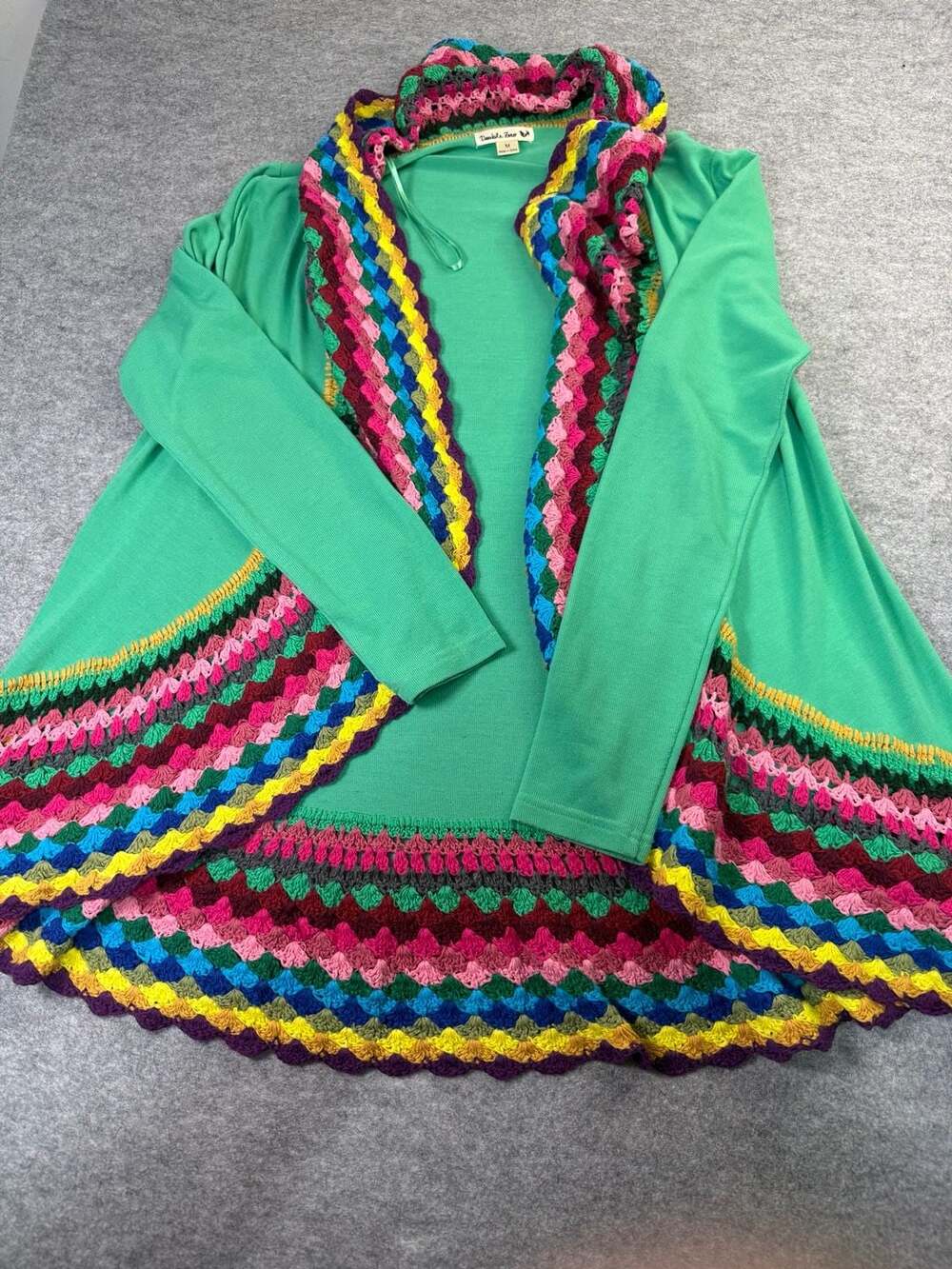 Double Zero Cardigan Size M Green Rainbow Crochet Trim Open Front